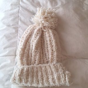 Free people white beanie